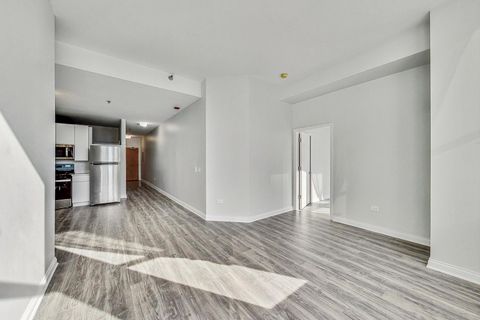 Tiny photo for 8 W MONROE Street #1403, Chicago, IL 60603 (MLS # 12619278)