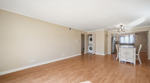 Tiny photo for 9510 S 86th Avenue #305, Hickory Hills, IL 60457 (MLS # 12743859)