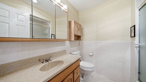 Tiny photo for 9510 S 86th Avenue #305, Hickory Hills, IL 60457 (MLS # 12743859)