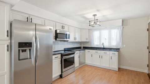 Tiny photo for 9510 S 86th Avenue #305, Hickory Hills, IL 60457 (MLS # 12743859)