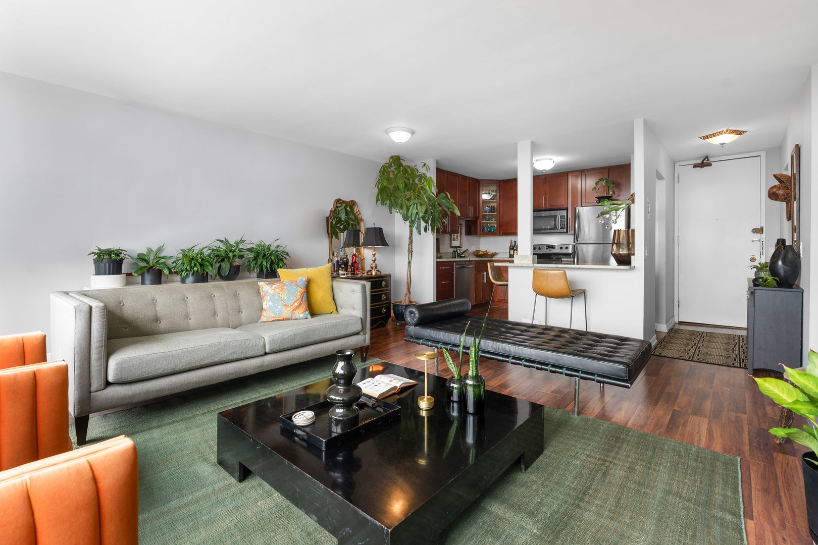 5445 N Sheridan Road 804