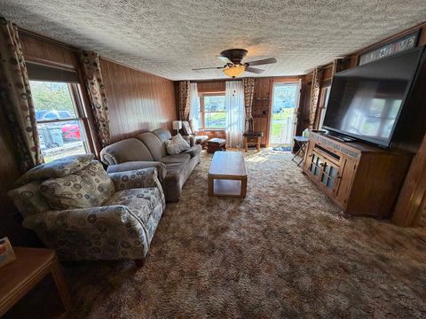 Tiny photo for 405 Wortby Street, Odin, IL 62870 (MLS # 12611354)