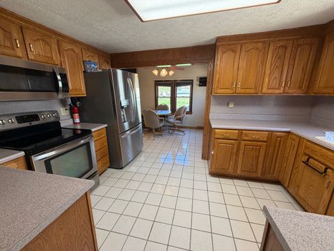 Tiny photo for 405 Wortby Street, Odin, IL 62870 (MLS # 12611354)