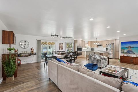 Tiny photo for 73 Hastings Avenue, Elk Grove Village, IL 60007 (MLS # 12511088)