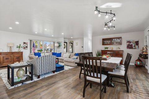 Tiny photo for 73 Hastings Avenue, Elk Grove Village, IL 60007 (MLS # 12511088)