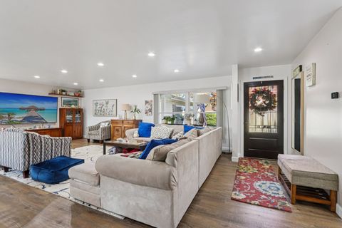 Tiny photo for 73 Hastings Avenue, Elk Grove Village, IL 60007 (MLS # 12511088)