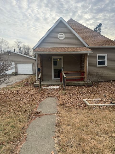 Photo of 312 E 11th Street, Georgetown, IL 61846 (MLS # 12621118)