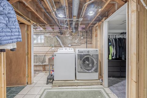 Tiny photo for 11017 S Campbell Avenue, Chicago, IL 60655 (MLS # 12534592)