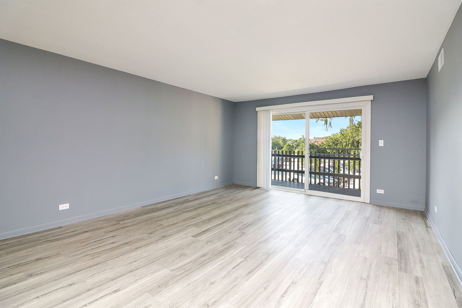 16B Kingery Quarter 208