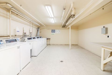 Tiny photo for 16B Kingery Quarter #208, Willowbrook, IL 60527 (MLS # 12532224)