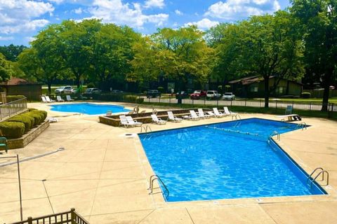 Tiny photo for 366 Ventura Club Drive, Roselle, IL 60172 (MLS # 12547847)