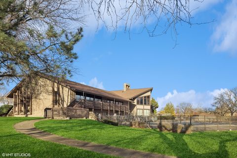 Tiny photo for 366 Ventura Club Drive, Roselle, IL 60172 (MLS # 12547847)