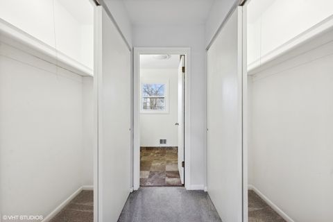 Tiny photo for 366 Ventura Club Drive, Roselle, IL 60172 (MLS # 12547847)