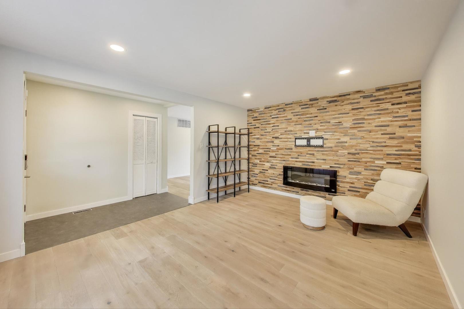 260 Mulberry Lane