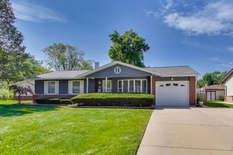260 Mulberry Lane Elk Grove Village IL 60007