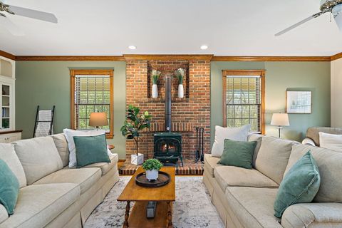 Tiny photo for 309 Three Oaks Road, Cary, IL 60013 (MLS # 12632801)