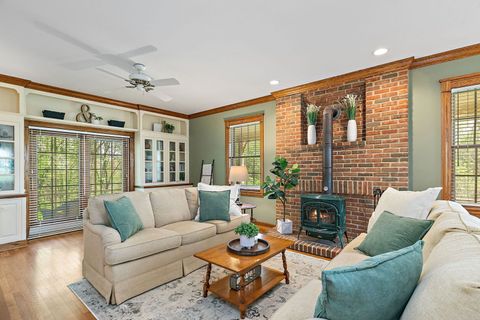 Tiny photo for 309 Three Oaks Road, Cary, IL 60013 (MLS # 12632801)