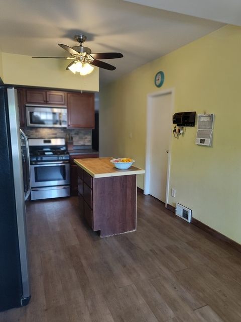 Tiny photo for 14607 Central Park Avenue, Midlothian, IL 60445 (MLS # 12674234)