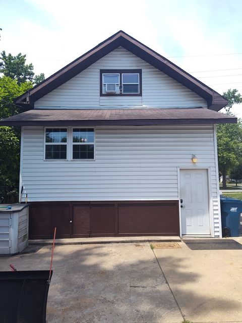 Tiny photo for 14607 Central Park Avenue, Midlothian, IL 60445 (MLS # 12674234)