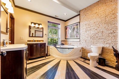 Tiny photo for 4126 S Lake Park Avenue, Chicago, IL 60653 (MLS # 12680626)