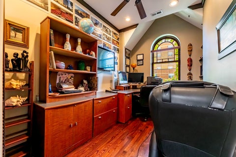 Tiny photo for 4126 S Lake Park Avenue, Chicago, IL 60653 (MLS # 12680626)
