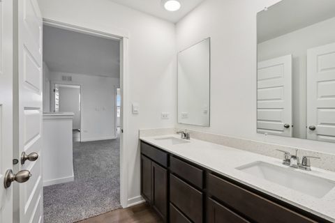 Tiny photo for 6701 Buchanan Circle, Plainfield, IL 60586 (MLS # 12568559)