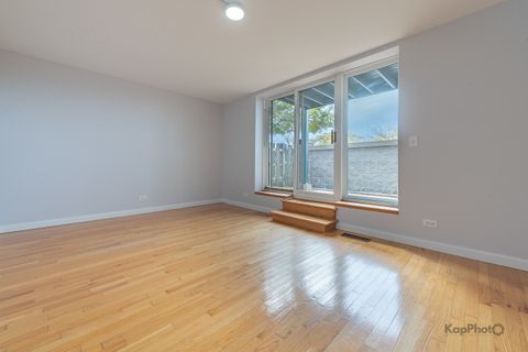 Tiny photo for 1351 S Clark Street, Chicago, IL 60605 (MLS # 12500597)