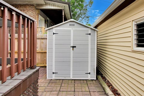 Tiny photo for 705 S Humphrey Avenue, Oak Park, IL 60304 (MLS # 12708936)