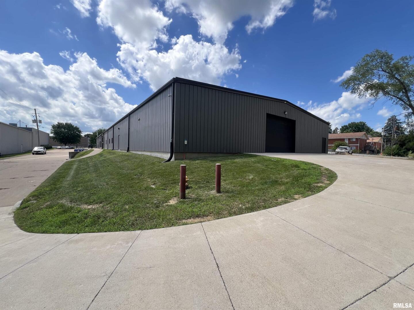 3805 MISSISSIPPI Avenue 3