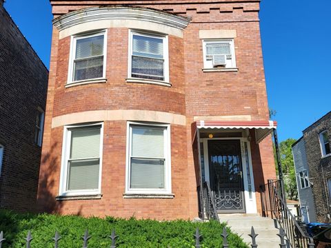 Photo of 7538 S EGGLESTON Avenue, Chicago, IL 60620 (MLS # 12606362)
