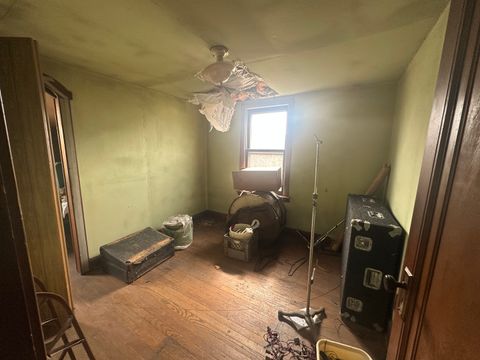 Tiny photo for 7712 New Castle Avenue, Burbank, IL 60459 (MLS # 12601980)