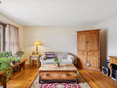 Tiny photo for 340 W Margaret Terrace, Cary, IL 60013 (MLS # 12479147)