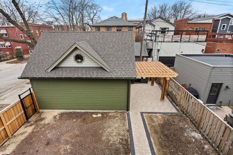 Tiny photo for 3902 N Hamilton Avenue, Chicago, IL 60618 (MLS # 12640519)