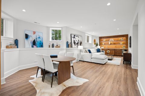 Tiny photo for 3902 N Hamilton Avenue, Chicago, IL 60618 (MLS # 12640519)