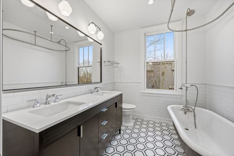 Tiny photo for 3902 N Hamilton Avenue, Chicago, IL 60618 (MLS # 12640519)