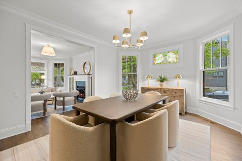 Tiny photo for 3902 N Hamilton Avenue, Chicago, IL 60618 (MLS # 12640519)