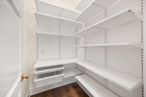 Tiny photo for 3902 N Hamilton Avenue, Chicago, IL 60618 (MLS # 12640519)