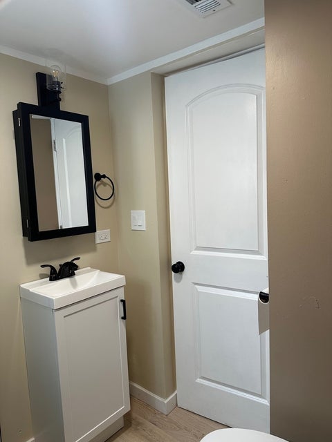 Tiny photo for 2608 W 97th Street, Evergreen Park, IL 60805 (MLS # 12648434)