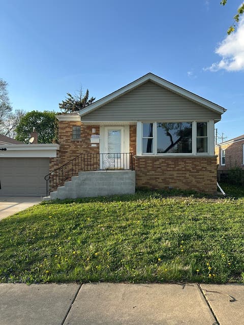 Tiny photo for 2608 W 97th Street, Evergreen Park, IL 60805 (MLS # 12648434)