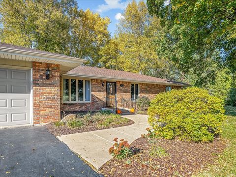 Tiny photo for 8181 W Hilltop Court, Winnebago, IL 61088 (MLS # 12507639)