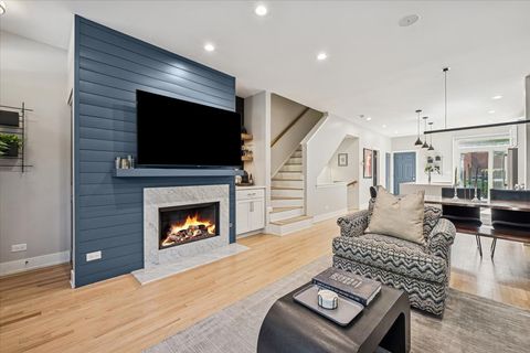 Tiny photo for 219 W Goethe Street, Chicago, IL 60610 (MLS # 12579797)