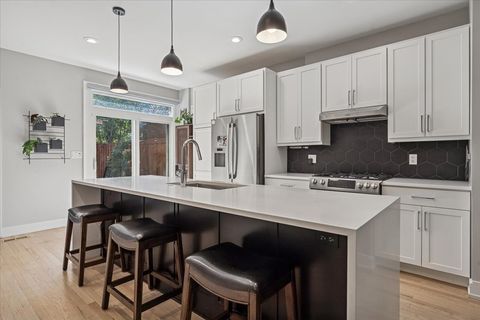 Tiny photo for 219 W Goethe Street, Chicago, IL 60610 (MLS # 12579797)