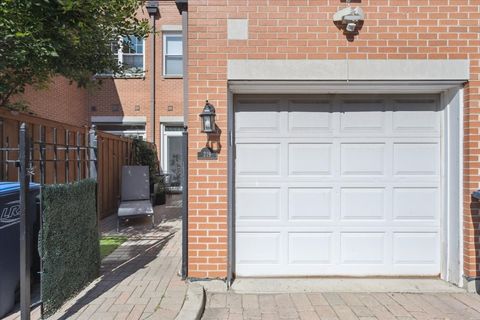 Tiny photo for 219 W Goethe Street, Chicago, IL 60610 (MLS # 12579797)