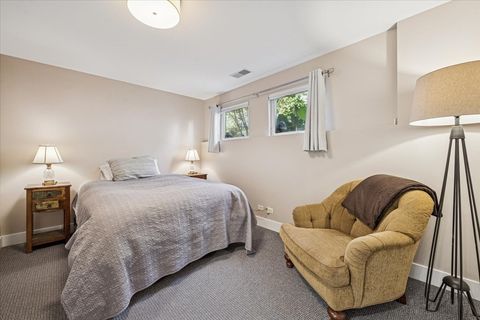 Tiny photo for 219 W Goethe Street, Chicago, IL 60610 (MLS # 12579797)