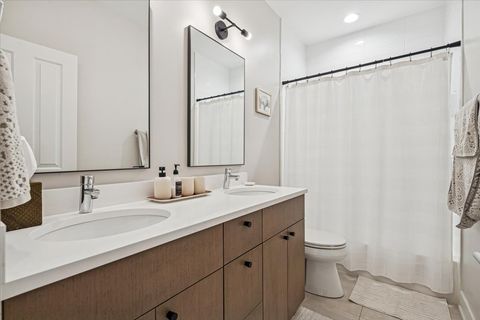 Tiny photo for 219 W Goethe Street, Chicago, IL 60610 (MLS # 12579797)