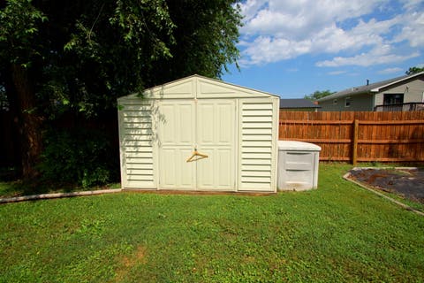 Tiny photo for 1203 CALVIN Street, Davenport, IA 52804 (MLS # 12710322)