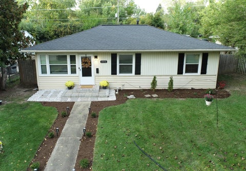 Photo of 2006 20th Street, Zion, IL 60099 (MLS # 12793438)