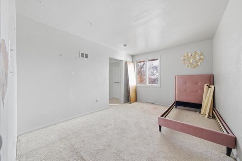 Tiny photo for 16861 Thackery Avenue, Oak Forest, IL 60452 (MLS # 12567124)