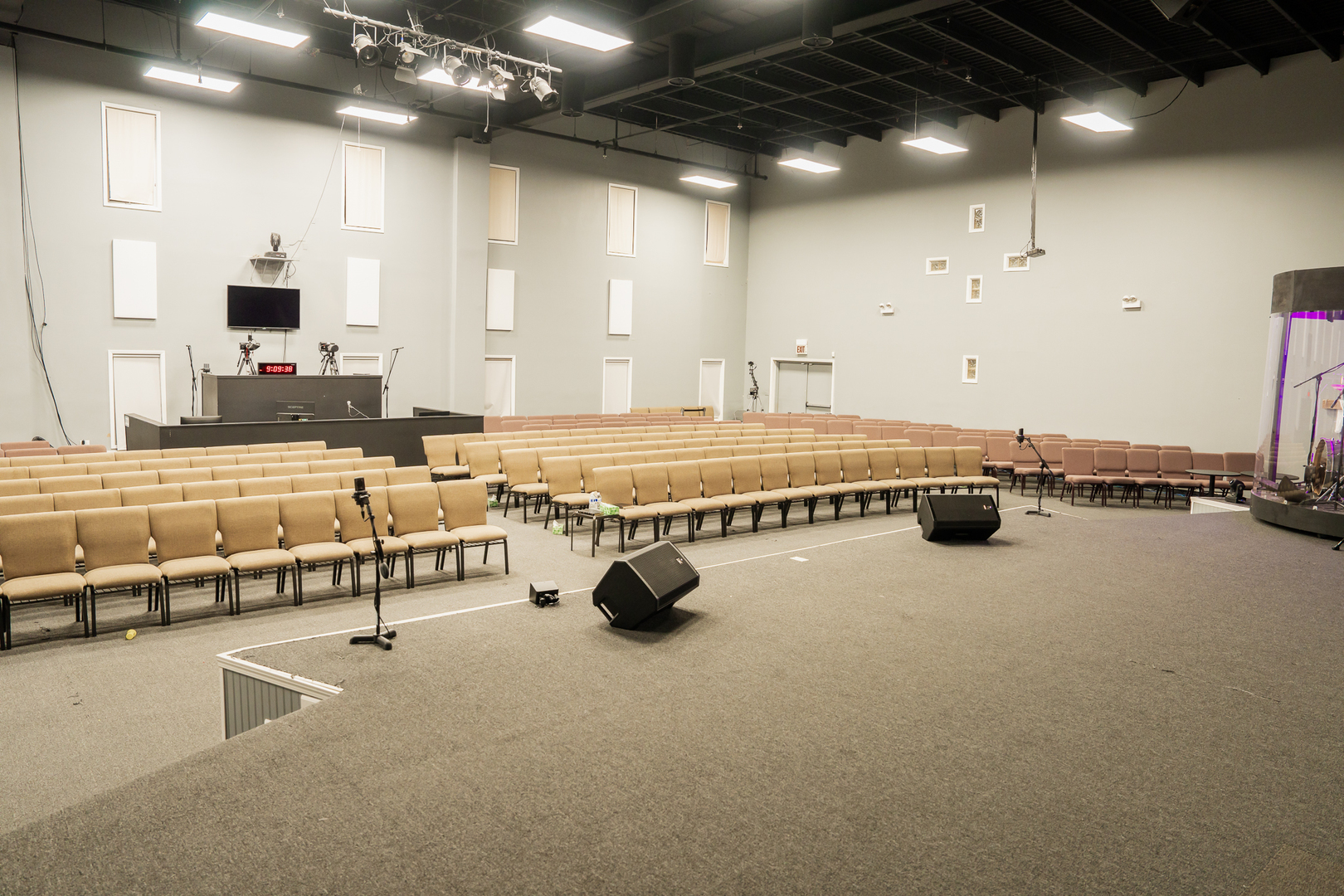 1500 W Stearns Road