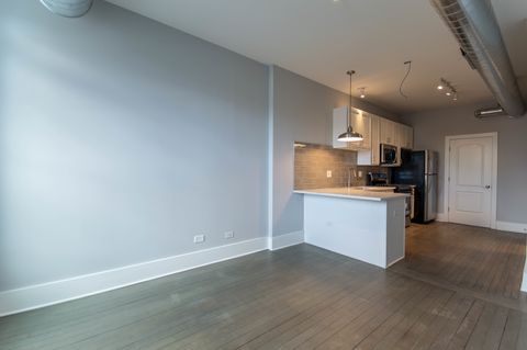 Tiny photo for 2117 W 18th Street #2F, Chicago, IL 60608 (MLS # 12611614)